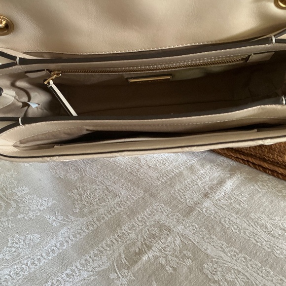 TORY BURCH FLEMING SOFT HANDBAG - Picture 3 of 8